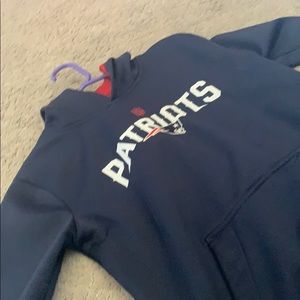 A  Dri-fit pullover patriots hoodie